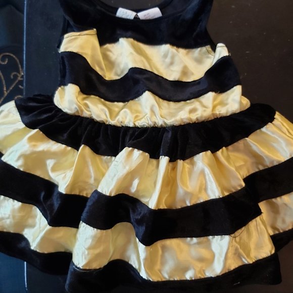 Toddler bumblebee costume - Picture 4 of 6